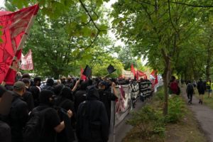 Der schwarze Block der Demonstration